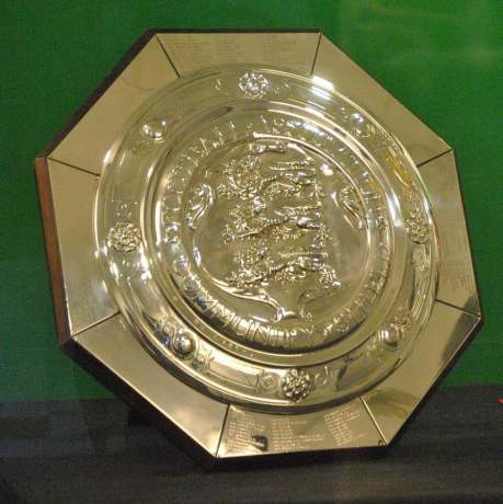 梅西认为状态回升获评本周最佳球星之一（华体会平台）